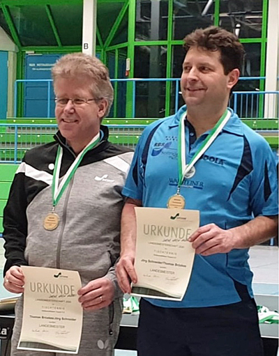 Thomas Bröxkes (links) und Jörg Schneider gewannen die Doppel-Konkurrenz (Foto: privat)