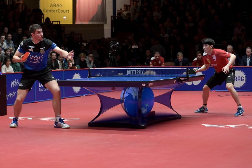 TTCL Finale Rückspiel Borussia Düsseldorf - 1. FC Saarbrücken TT am 03.04.2023 im ARAG CenterCourt in Düsseldorf 

Patrick Franziska ( Saarbrücken ), links und Dang Qiu ( Düsseldorf )
Foto: Revierfoto