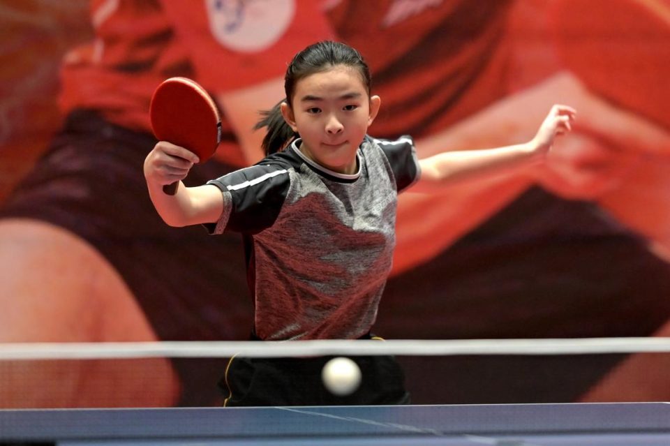 Bronze für Rhea und