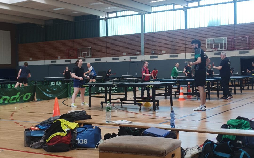 SPORTENTWICKLUNG: FORTBILDUNG MÄDCHEN&FRAUEN